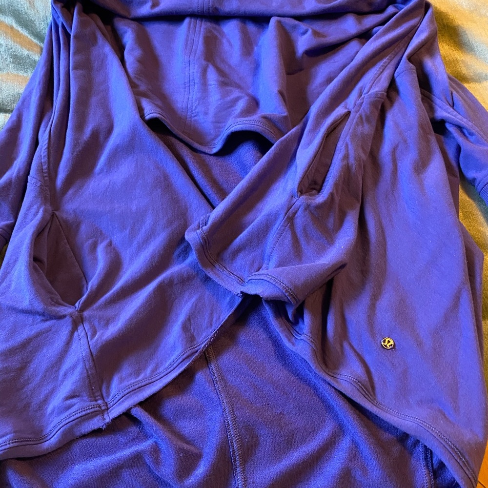 Lululemon Purple Wrap